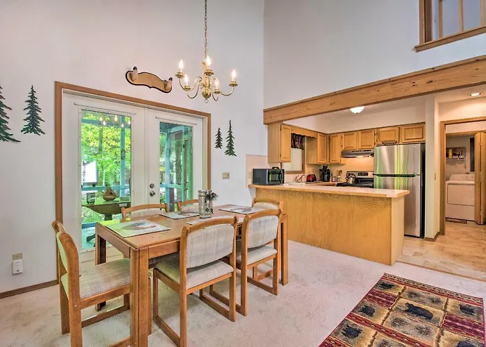 Deck & Resort Amenities: Pocono Lake Home