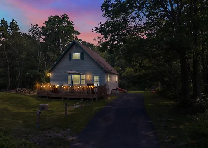 The Sage Chalet In Emerald Lakes, Poconos!